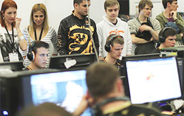 Kombiner din interesse for it og gaming med en HHX på eGame Sport College