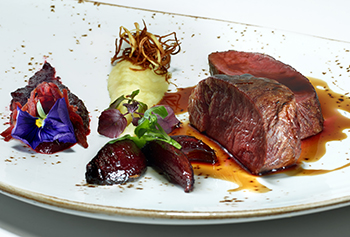 Круиз с деликатесным акцентом?